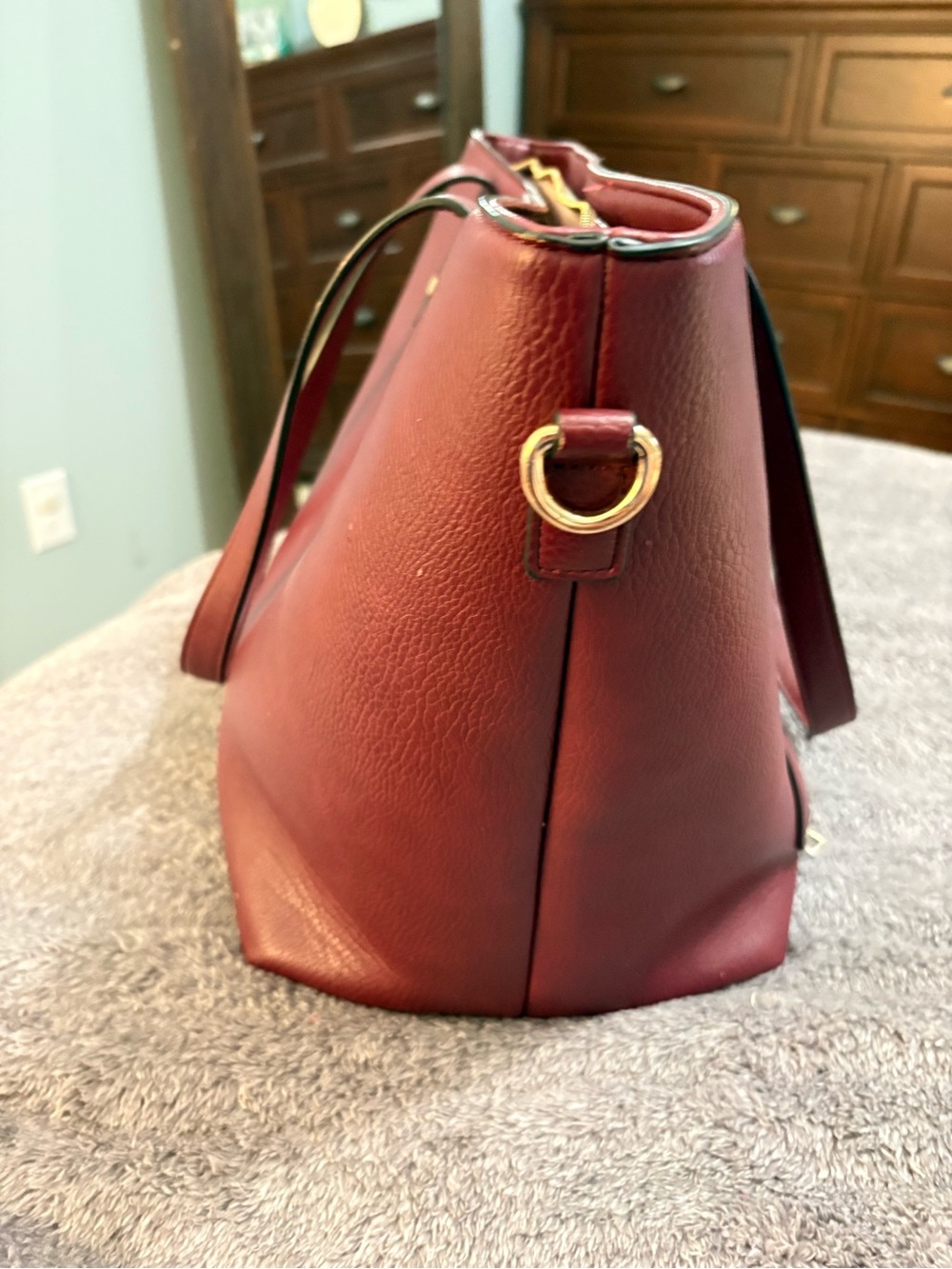 Poppy & Peonies Go Getter Tote in Berry - Picture 12 of 16
